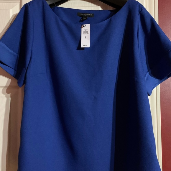Banana Republic Tops - NWT Banana Republic